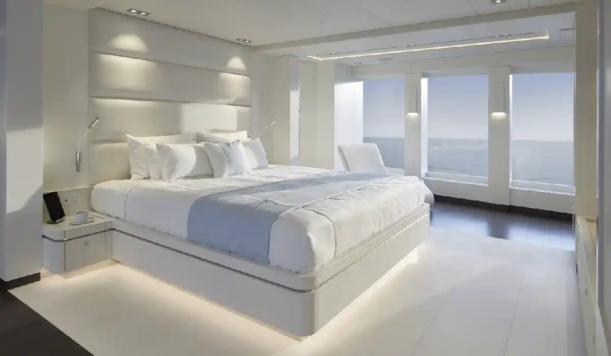 Heesen - Home - Best Yacht Rentals - Best Preowned Yachts - Exclusive Concierge Club.webp